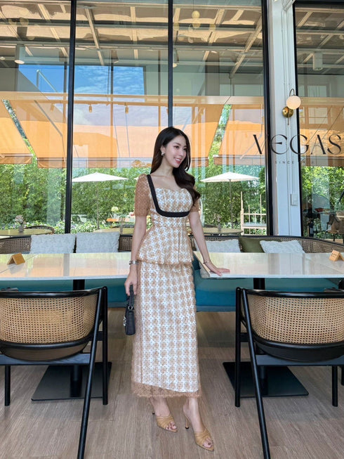 Women Elegant Square Neck Peplum Dress